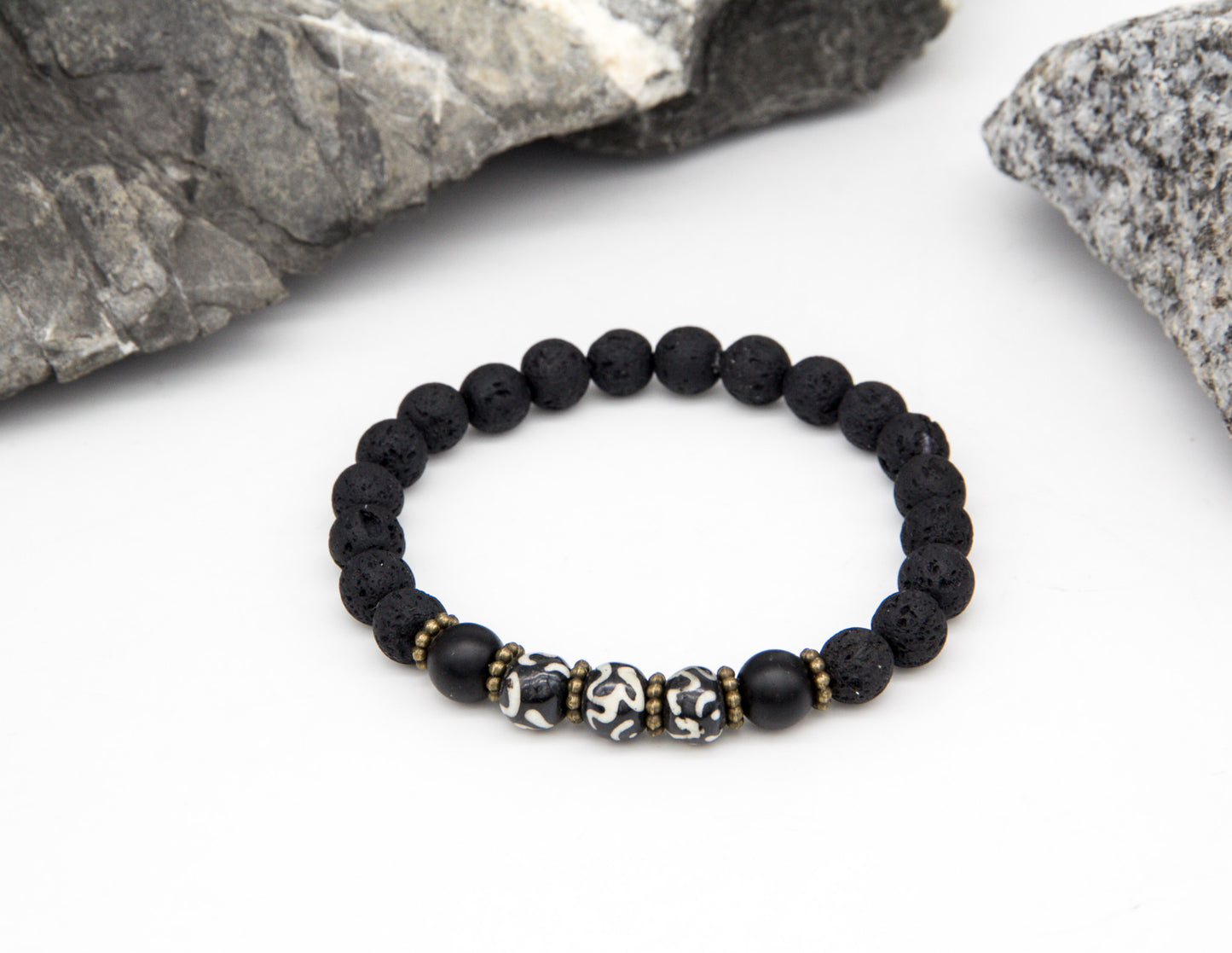 Lavasteinarmband – 8mm