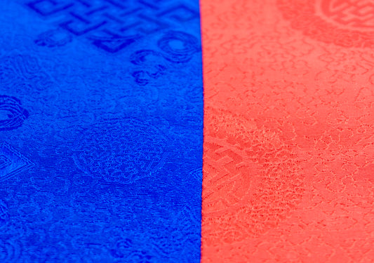 Edler Quadratischer Brokat – Rotes Mittelstück 90x90 cm
