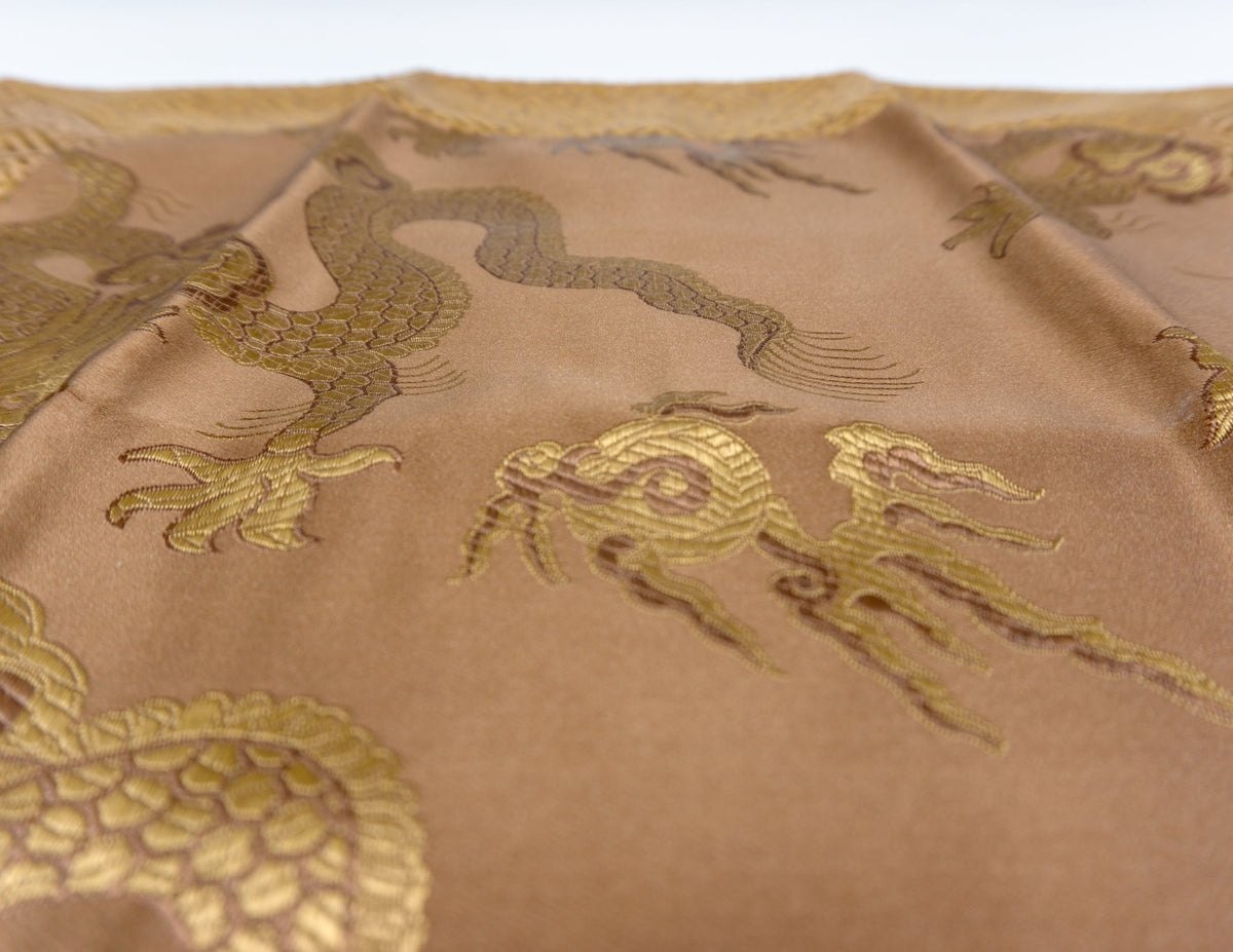 Quadratischer „Goldener Drache“- Brokat  – 47 x 47 cm