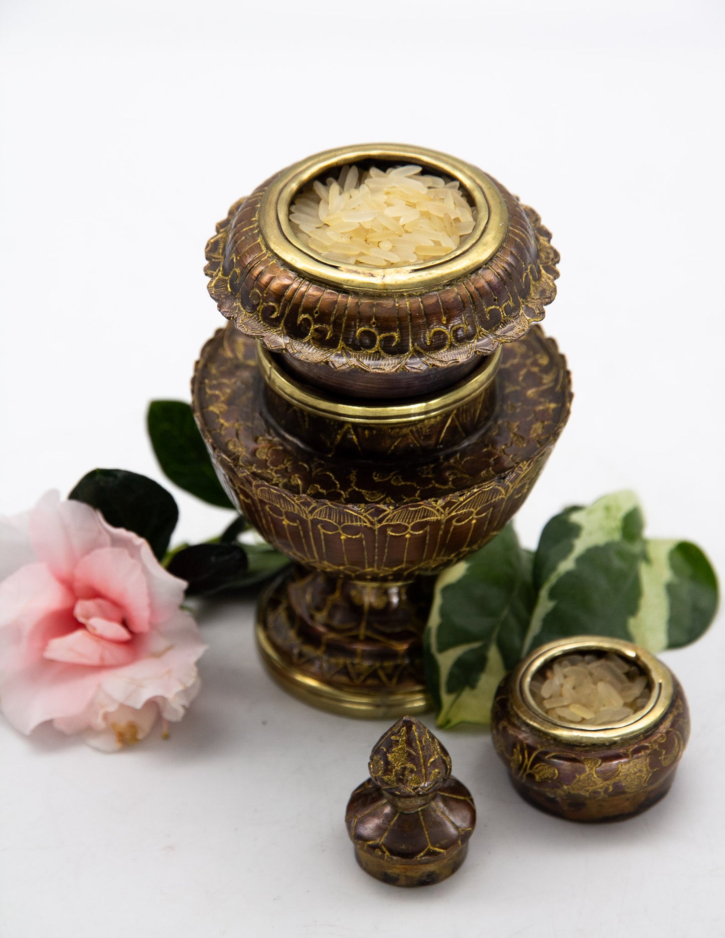 Reisbehälter mit Kupfergravur