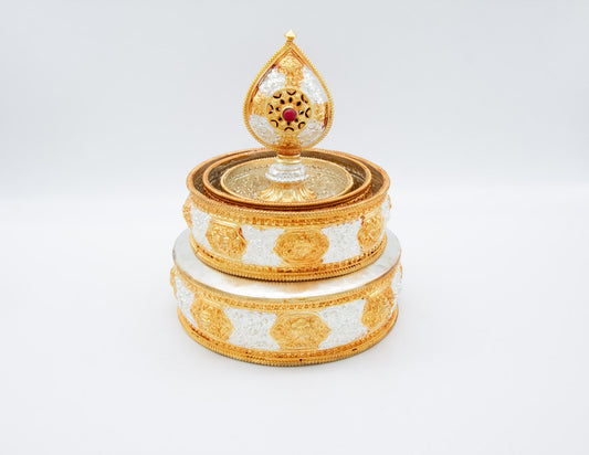 Handgefertigtes Mandala-Set aus Gold und Silber – Mittel