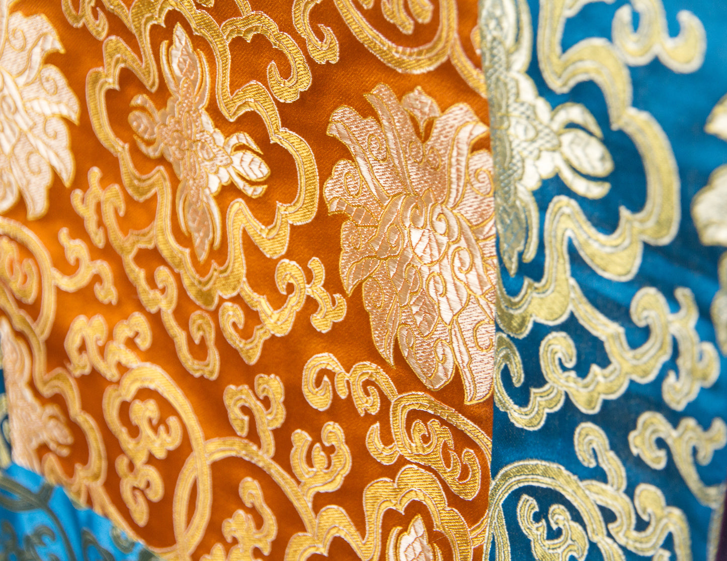 Standard Brokattuch / Übungstischdecke – Türkis &amp; Orange