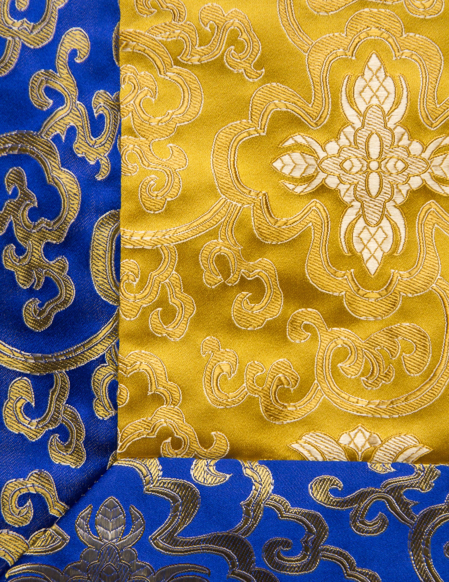Quadratisches Brokattuch / Übungstischdecke – Blau &amp; Gelb
