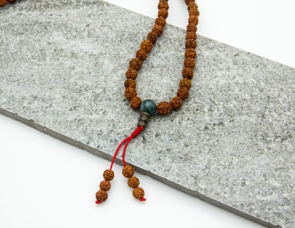 Malas de graines de rudraksha - 8mm