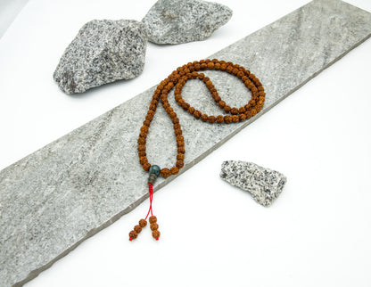 Malas de graines de rudraksha - 8mm