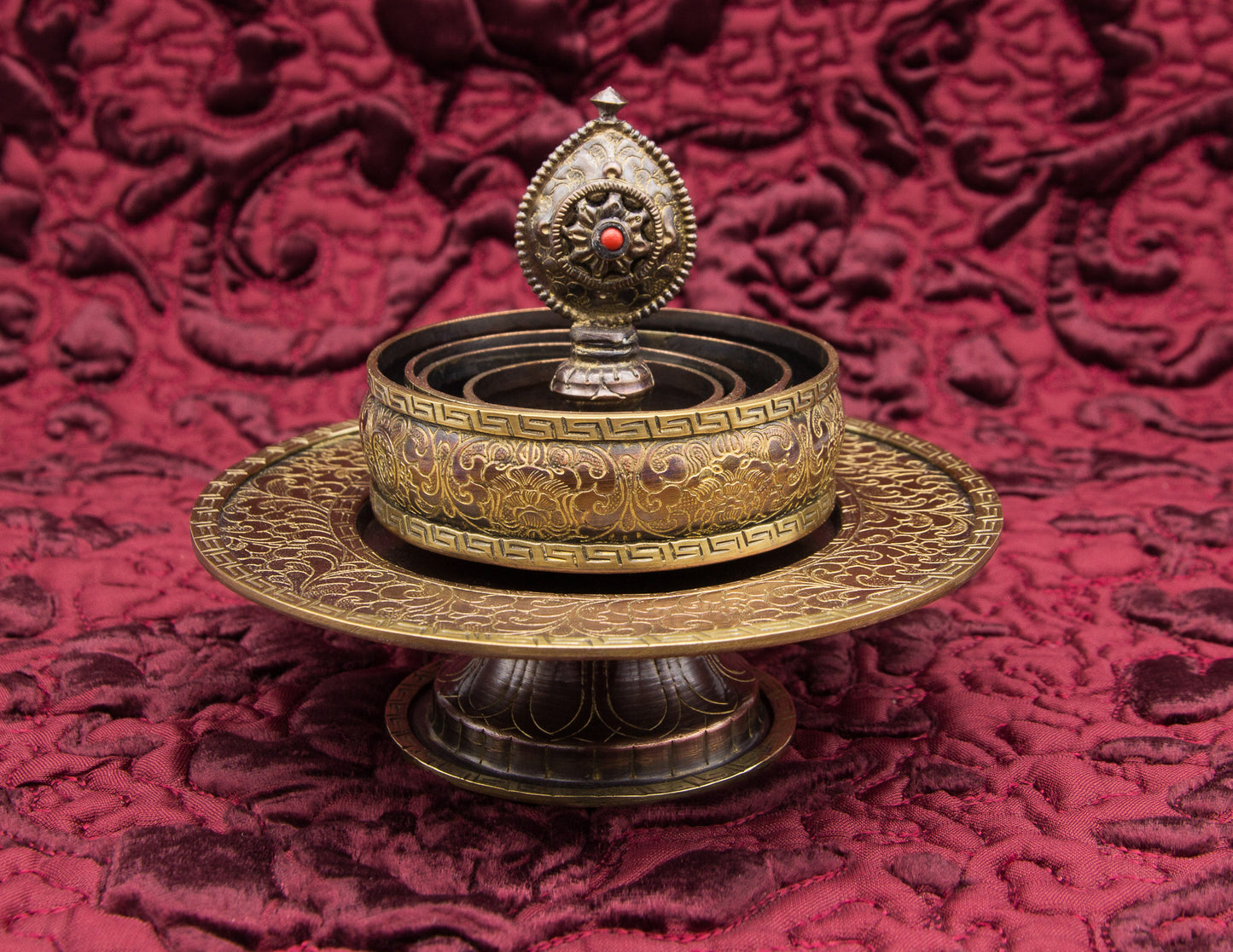 Erhabenes Mandala-Set, oxidiertes Kupfer