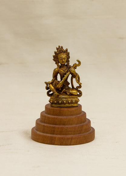 Miniatur-Gottheitsstatuen